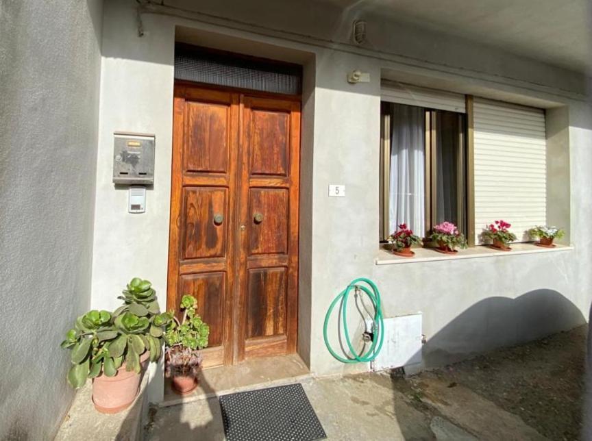 Apartmán Domuspes Sedilo Exteriér fotografie