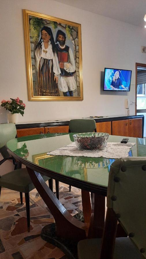Apartmán Domuspes Sedilo Exteriér fotografie